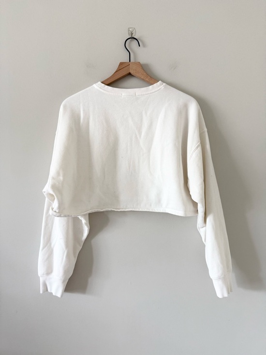 Beyond Yoga LuxeFleece Cropped Crewneck Sweatshirt in Cream Size M - Picture 6 of 6